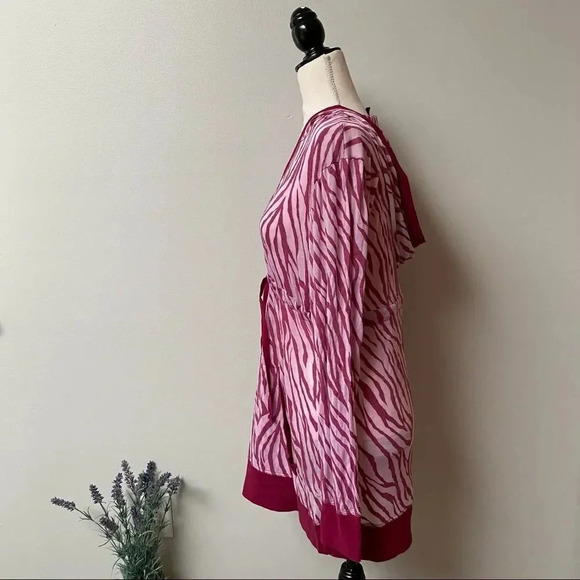 Athleta Pink Zebra Print Hooded Tunic Cover-Up Drawstring Waist Size Medium - Picture 10 of 14